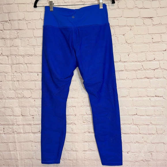 ATHLETA Phenom Camo 7/8 Tight, Size Small - Picture 8 of 10